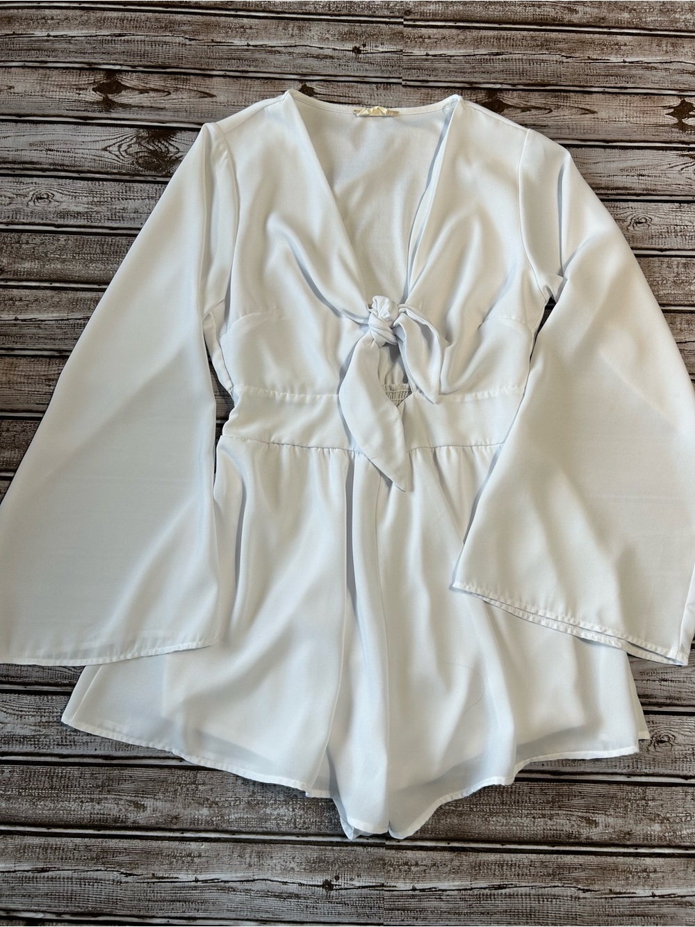 Altar’d State White Tie-Front Romper Rush size Small